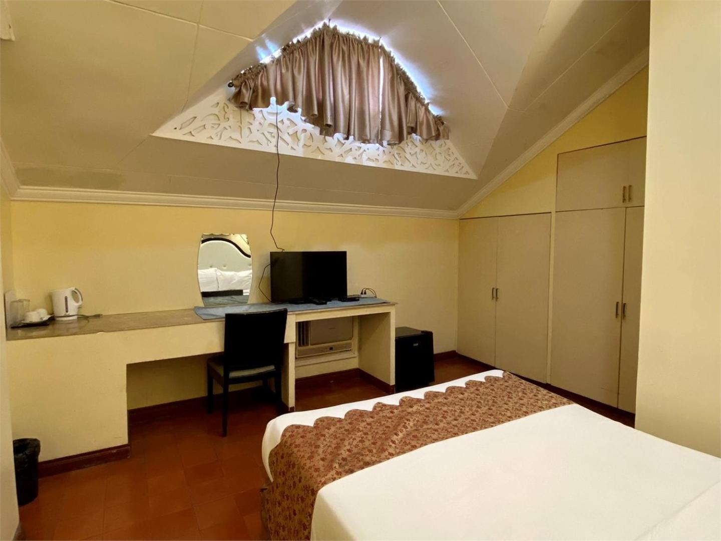 White Knight Hotel Intramuros Manila Dış mekan fotoğraf