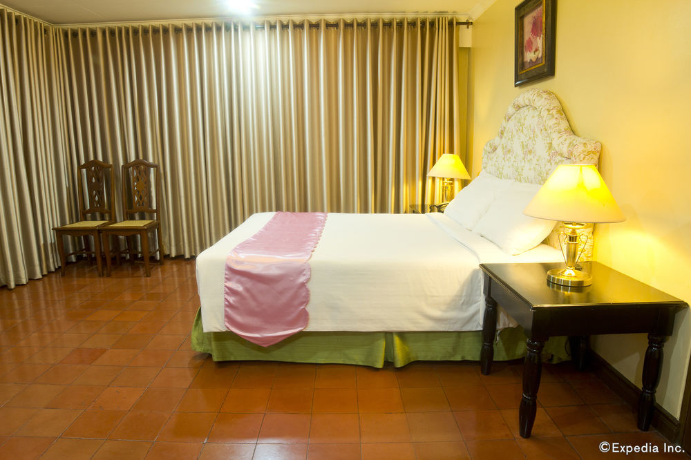 White Knight Hotel Intramuros Manila Dış mekan fotoğraf