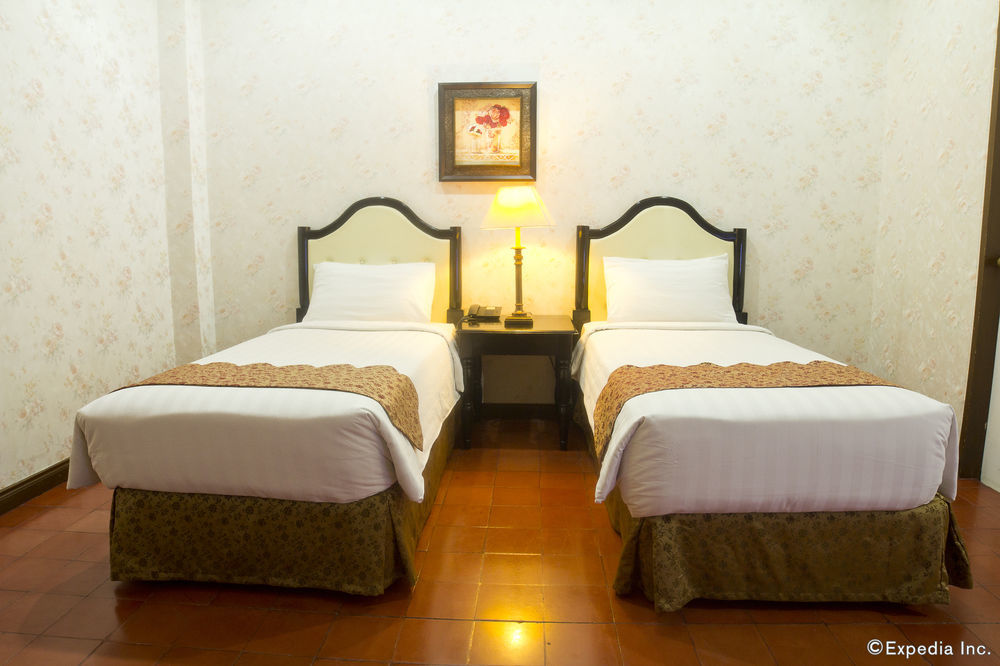 White Knight Hotel Intramuros Manila Dış mekan fotoğraf