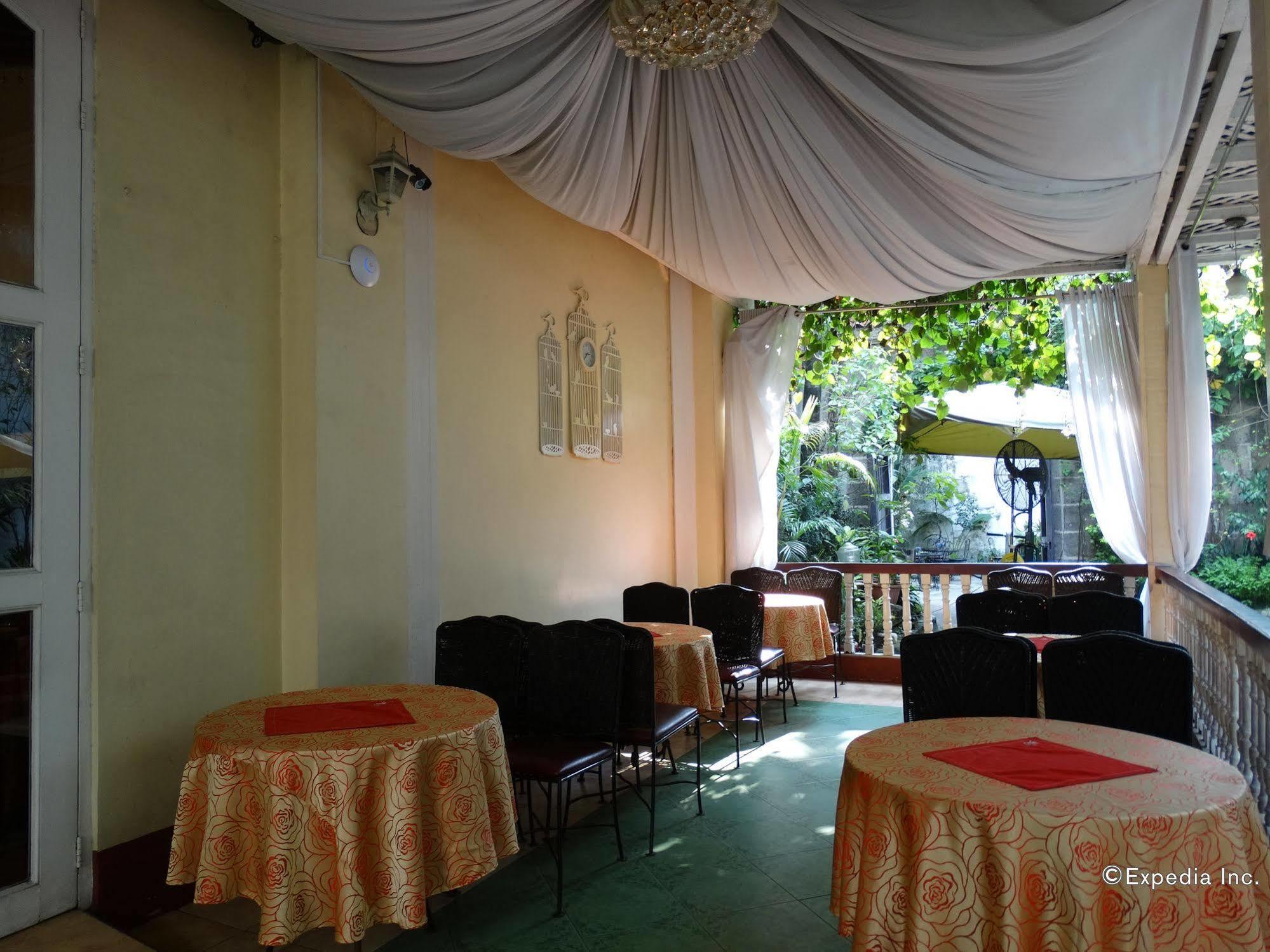 White Knight Hotel Intramuros Manila Dış mekan fotoğraf