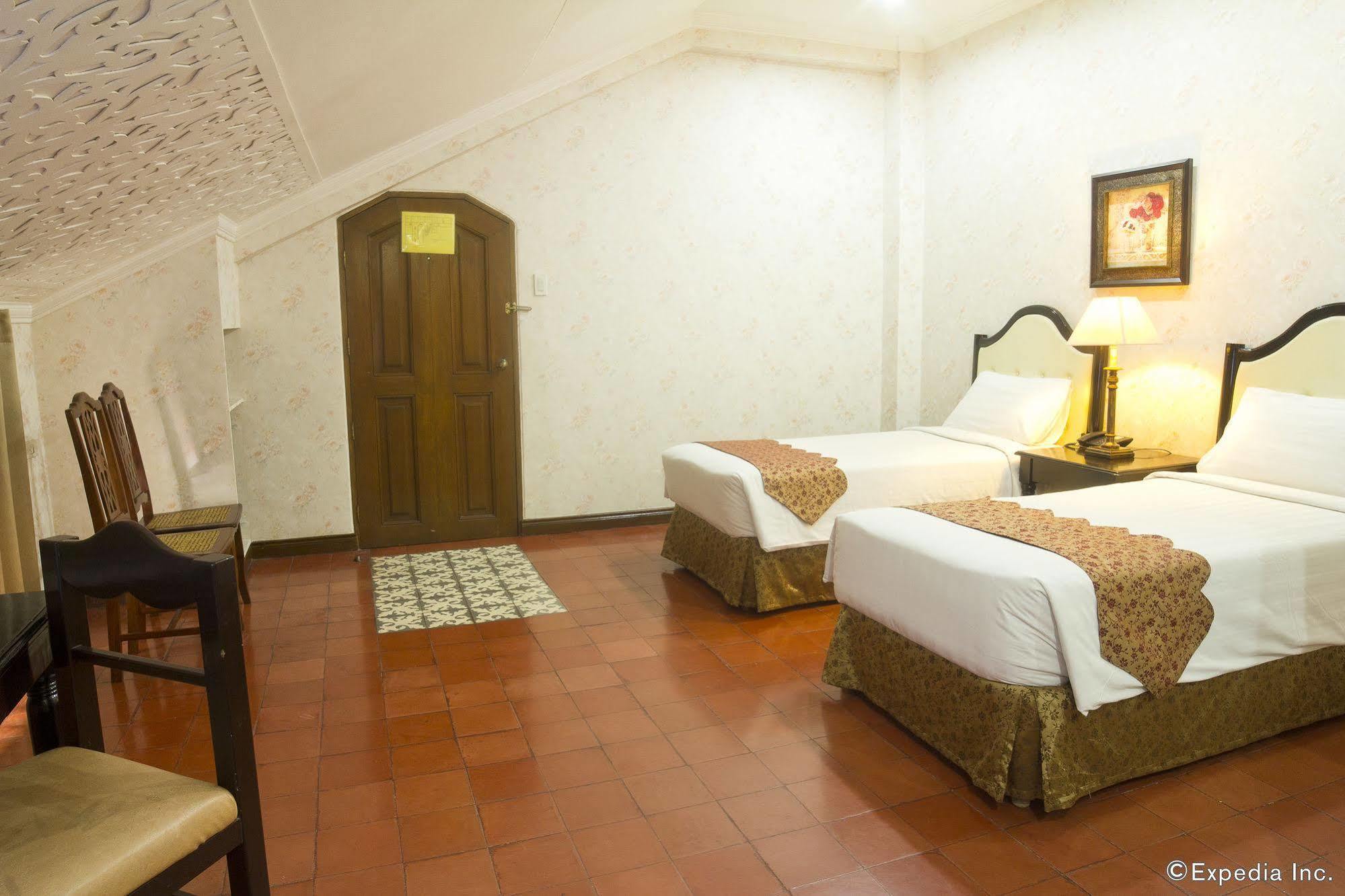 White Knight Hotel Intramuros Manila Dış mekan fotoğraf
