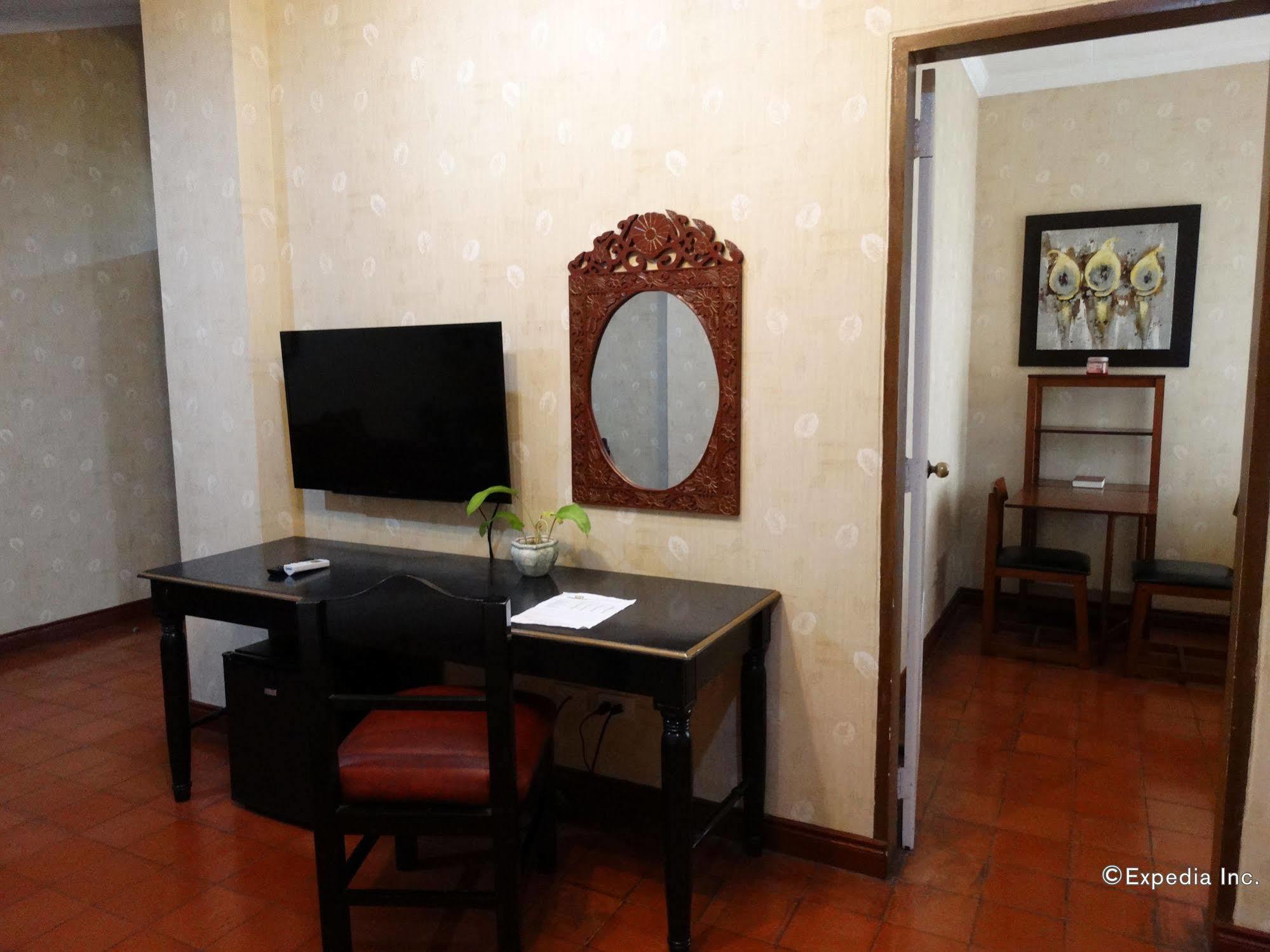 White Knight Hotel Intramuros Manila Dış mekan fotoğraf